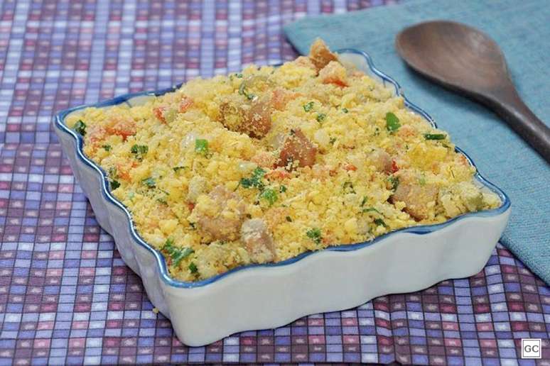 Farofa de lombo picadinho &ndash; Foto: Guia da Cozinha