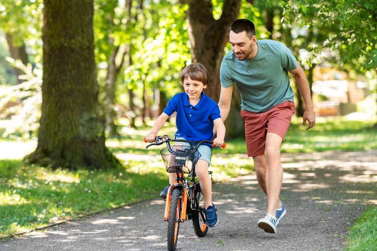 As primeiras tentativas de pedalar podem deixar experiências ruins 