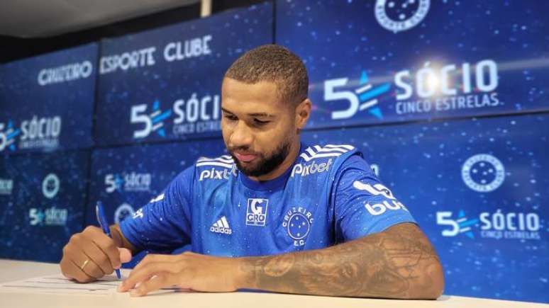 Oficial! Cruzeiro anuncia a contratação de Wesley Gasolina