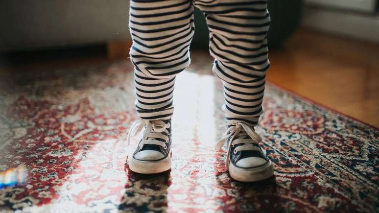 Em geral, o bipedalismo trouxe consequ&ecirc;ncias ruins ao nosso corpo