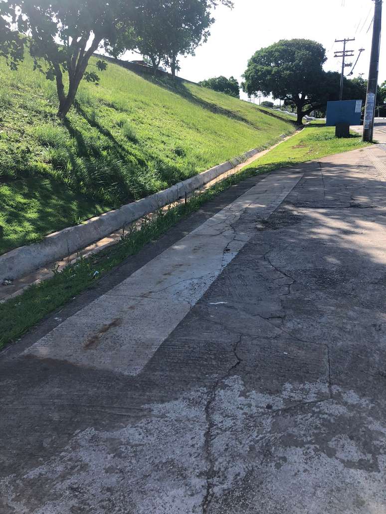 Com a realocação, usuários se deparam com essa imagem ao chegar na antiga estação 46-CAB