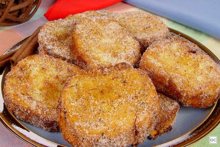 Rabanada tradicional &ndash; Foto: Guia da Cozinha