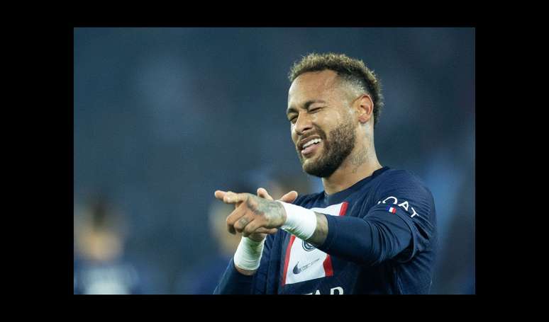 Neymar é apresentado no PSG: 'Estou empolgado para jogar e buscar os  títulos que o time merece' - Esporte - Extra Online