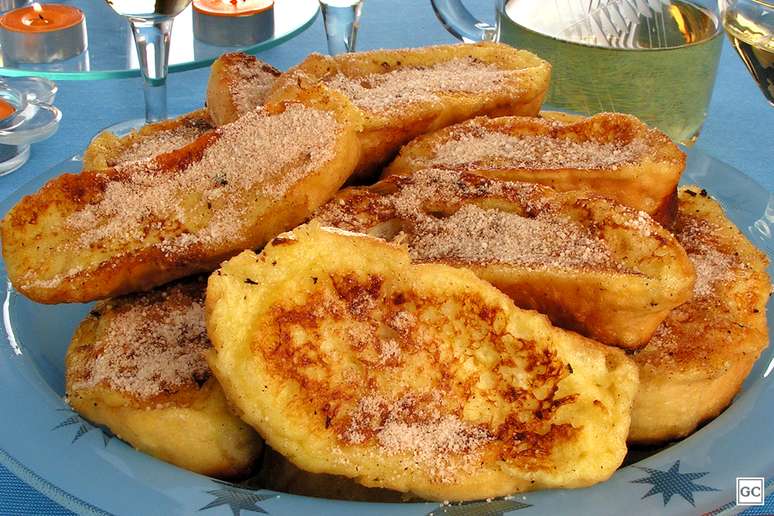 Rabanada ao leite &ndash; Foto: Guia da Cozinha
