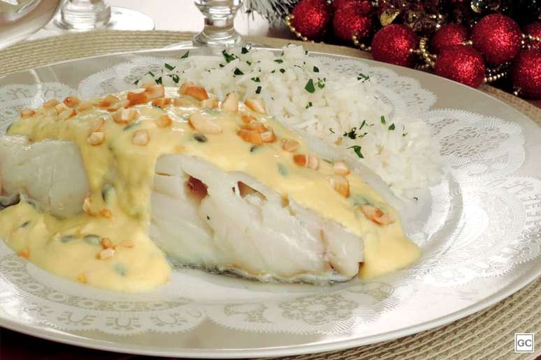 Bacalhau com molho de maracuj&aacute; &ndash; Foto: Guia da Cozinha