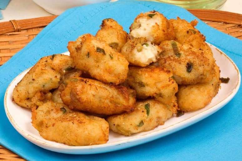 Bolinho de bacalhau r&uacute;stico