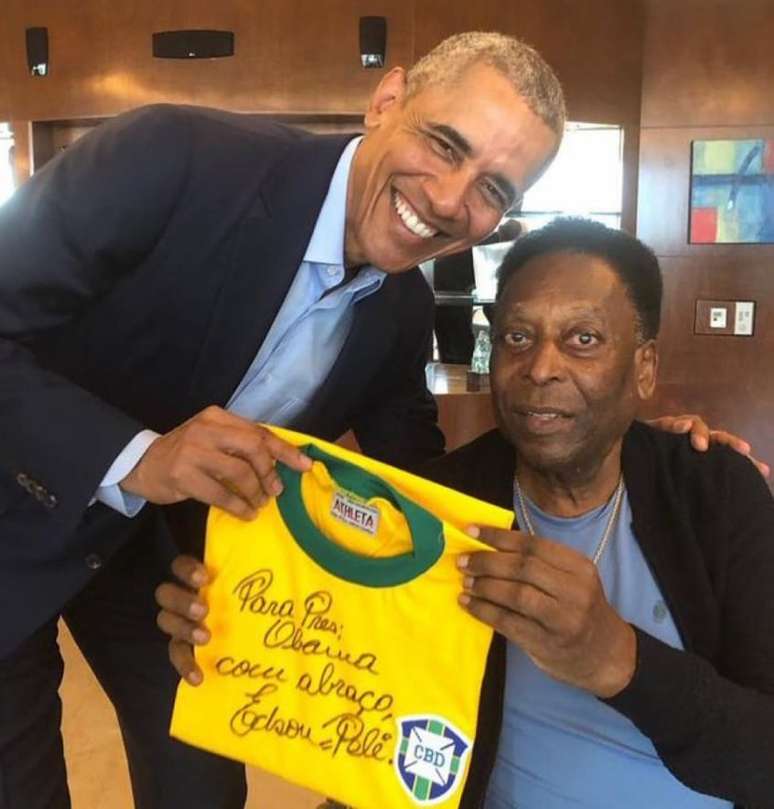 Obama prestou homenagem a Pelé nesta quinta-feira (Foto: Reprodução/Twitter)