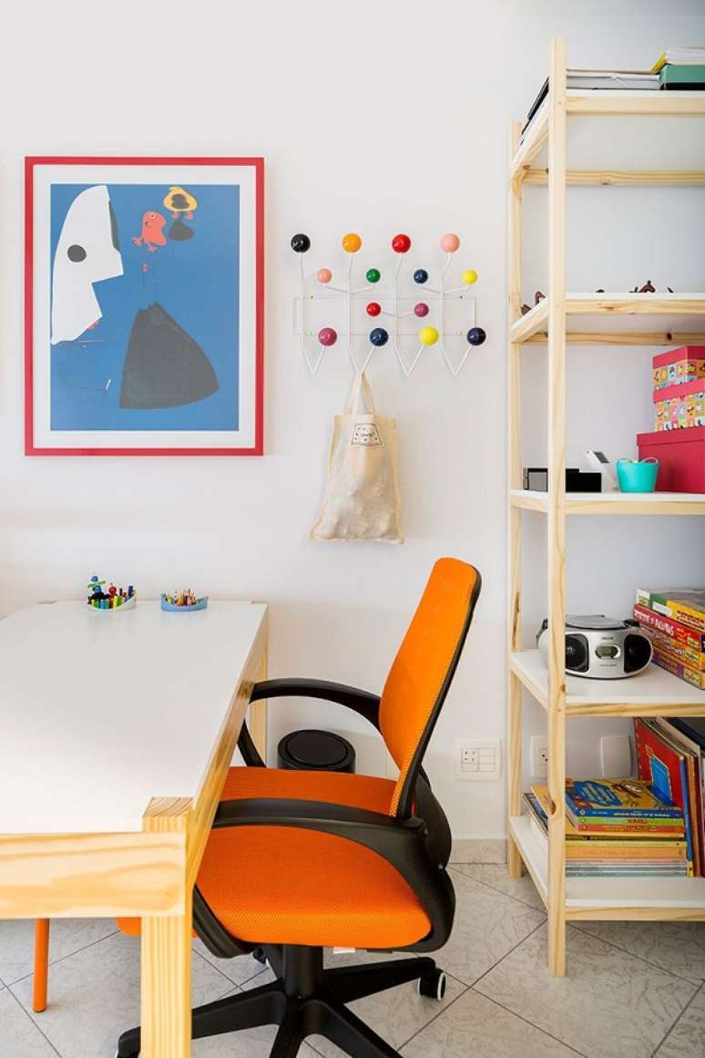 10. Tons de laranja para escritorio &ndash; Foto Juliana Conforto