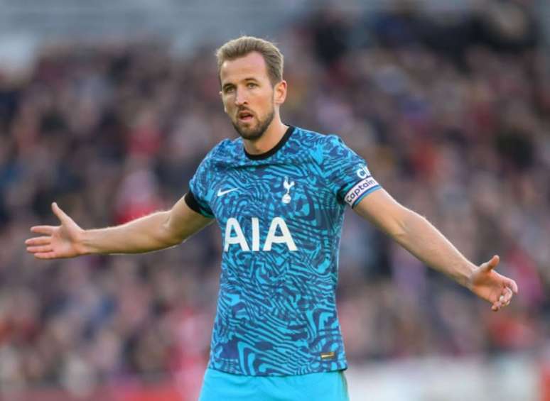 O Tottenham, do artilheiro Harry Kane, precisa da vitória sobre o Aston Villa, em casa, se não quiser correr o risco de sair do G-4 da Premier League (Foto: IMAGO / PA Images)