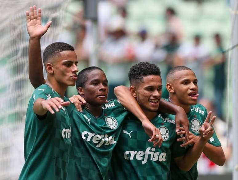 Jogos de hoje, segunda, da Copinha: Palmeiras, Corinthians