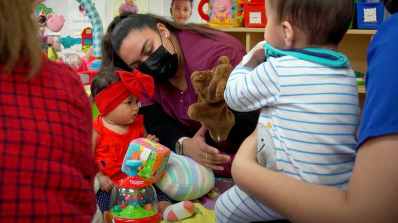 Crian&ccedil;as frequentam creche em Lincoln Park, escola secund&aacute;ria apenas para m&atilde;es gr&aacute;vidas e gr&aacute;vidas em Brownsville, Texas