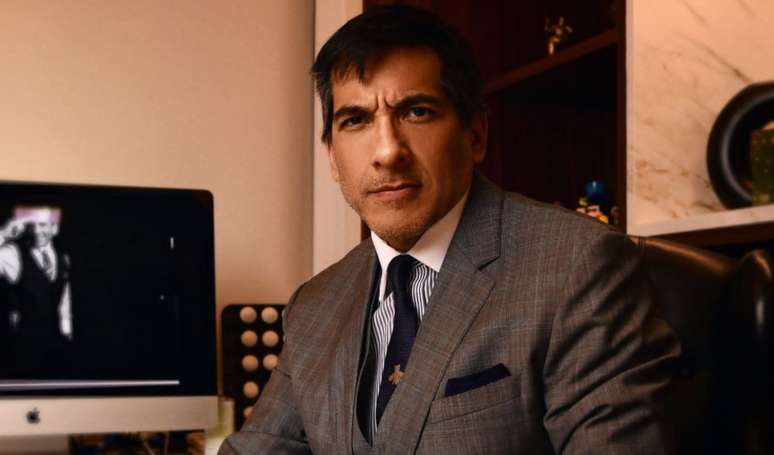 Especialista Edgar Lopez explica benef&iacute;cios da lipo HD com m&eacute;todo Renuvion.