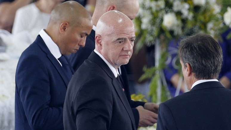 O presidente da FIFA, Gianni Infantino, veio ao Brasil para prestar suas homenagens