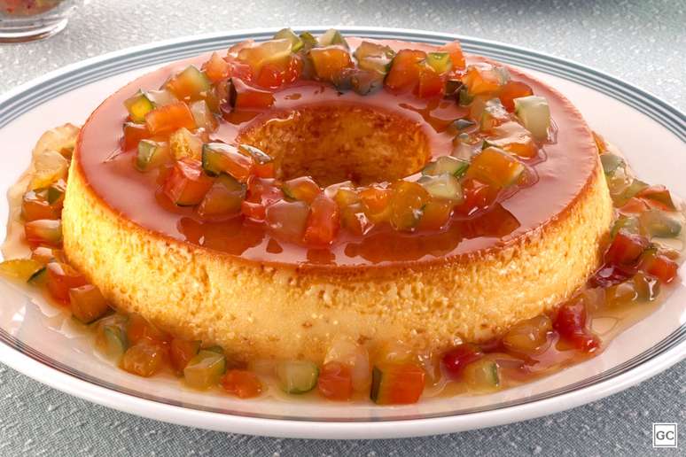 Pudim de frutas cristalizadas &ndash; Foto: Guia da Cozinha