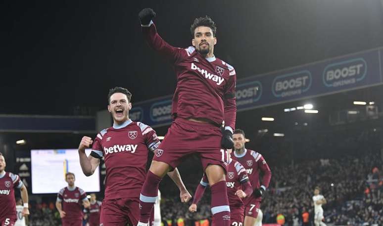 Lucas Paquetá bateu pênalti com categoria para balançar as redes (Foto: Divulgação / West Ham)