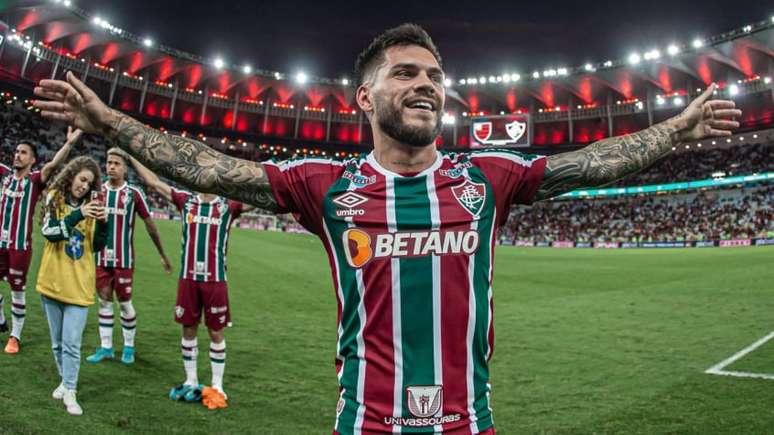 Nathan está fora dos planos do Atlético-MG para esta temporada (Foto: Marcelo Gonçalves / Fluminense)