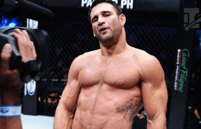 O ex-lutador de UFC, Phil Baroni, de 46 anos