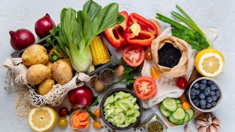 Veja dicas para tornar a sua alimentação mais saudável – Foto: Shutterstock