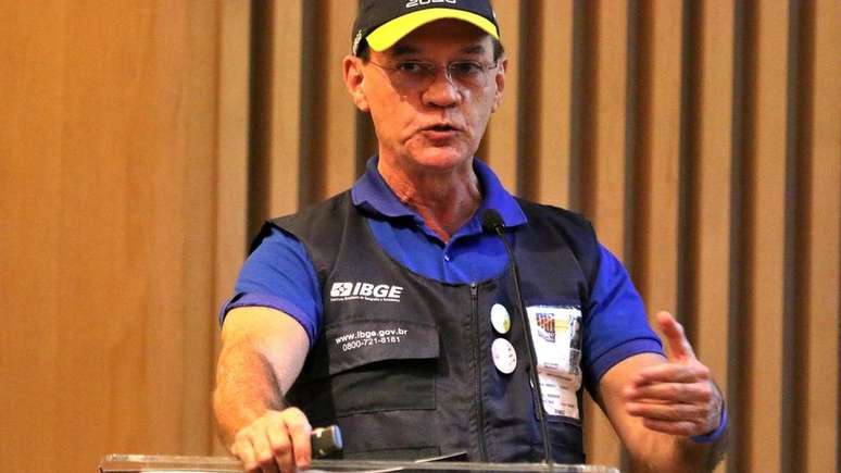 Antes diretor de pesquisas do IBGE, Cimar Azeredo assumiu a presid&ecirc;ncia do instituto interinamente, ap&oacute;s a exonera&ccedil;&atilde;o de Eduardo Rios Neto, com a mudan&ccedil;a de governo