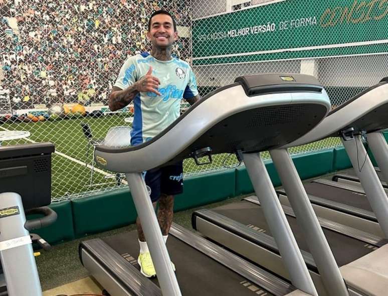 Dudu durante pré-temporada do Palmeiras na Academia de Futebol (Foto: Reprodução/Instagram Dudu)