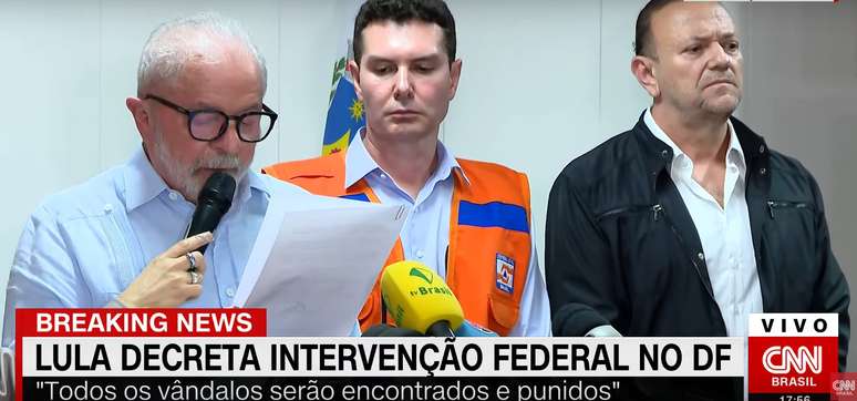 Lula decreta a intervenção federal do Distrito Federal