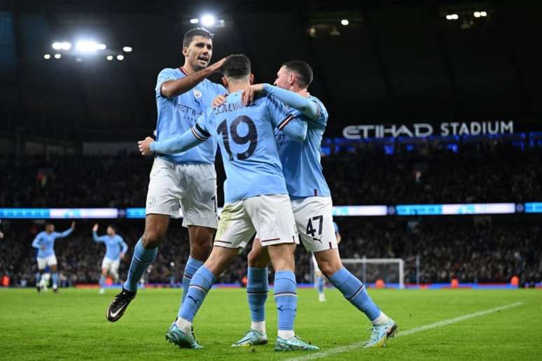 Manchester City x Chelsea: saiba onde assistir jogo da Copa da Liga Inglesa