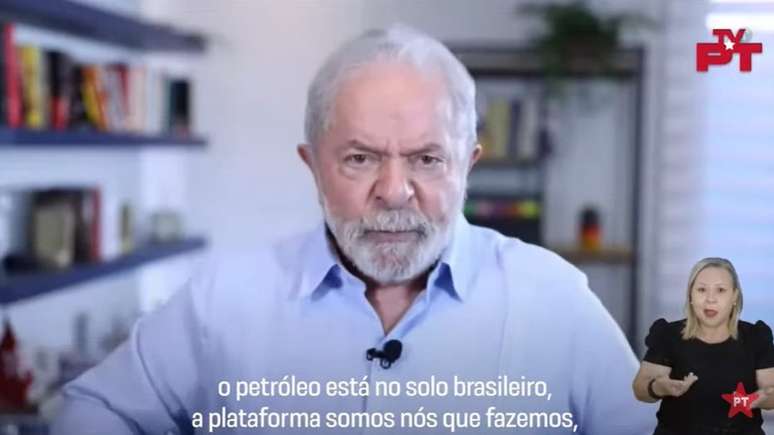 Durante a campanha eleitoral, Lula deu diversas declarações defendendo 'abrasileirar' o preço dos combustíveis