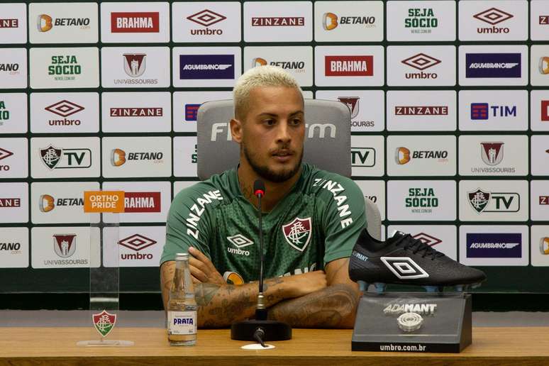 O Fluminense é o primeiro - Doentes por Futebol