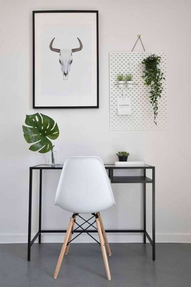 59. Vasos de plantas para decora&ccedil;&atilde;o minimalista de cantinho de estudar simples &ndash; Foto: Architecture Art Designs