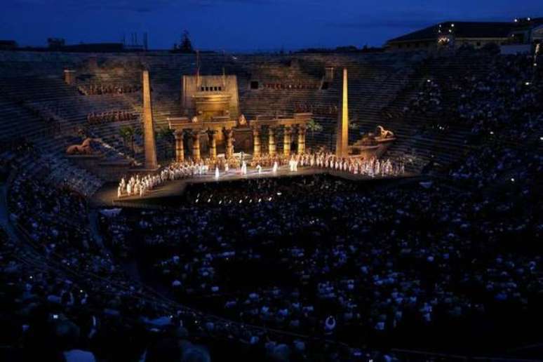 Arena de Verona é o anfiteatro romano mais bem preservado