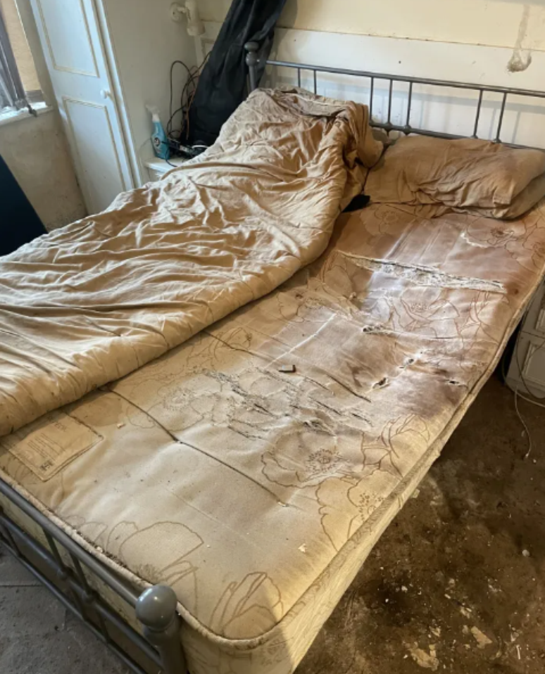 Cama do morador do im&oacute;vel