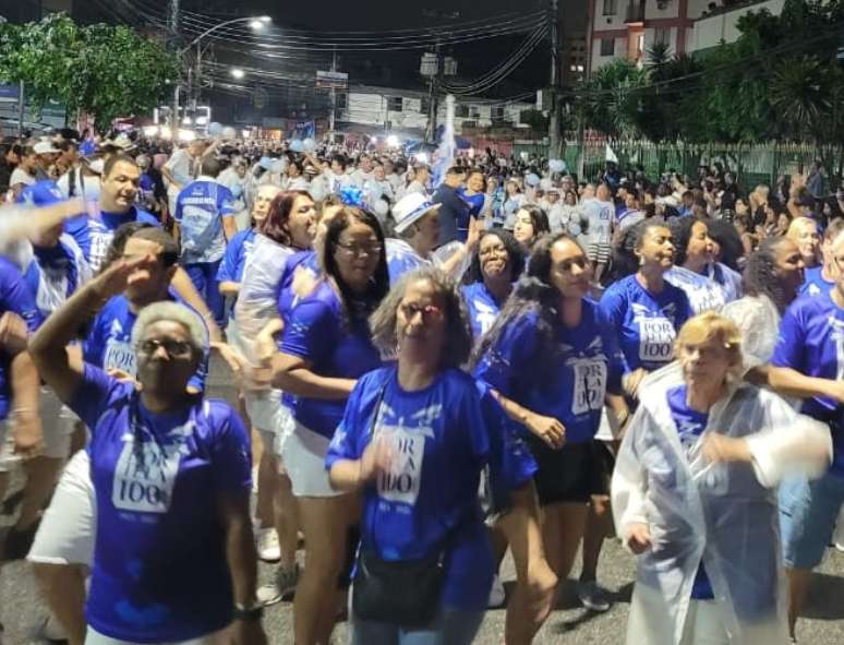 Portela conquista a Sapucaí cantando Clara Nunes - Jornal O Globo