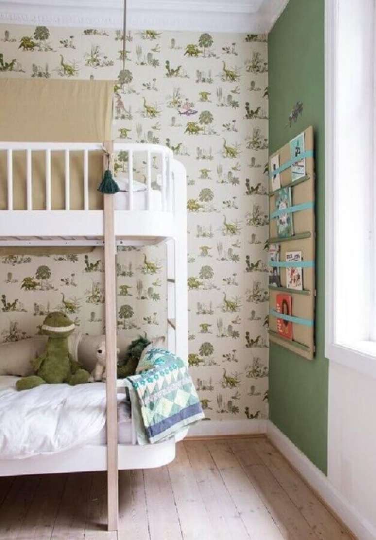 45. Papel de parede para quarto infantil masculino decorado com beliche &ndash; Foto: Project Nursery
