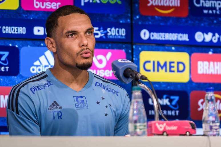 Terceiro jogador que mais atuou pelo Cruzeiro em 2023, Wesley fica