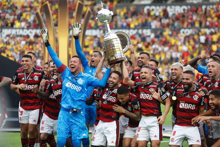 Mundial de Clubes: competição com Flamengo e Real Madrid será transmitida  pela Globo e CazéTV