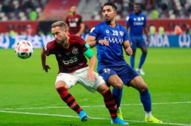 Flamengo e Al Hilal em 2019 (Foto: KARIM JAAFAR / AFP)