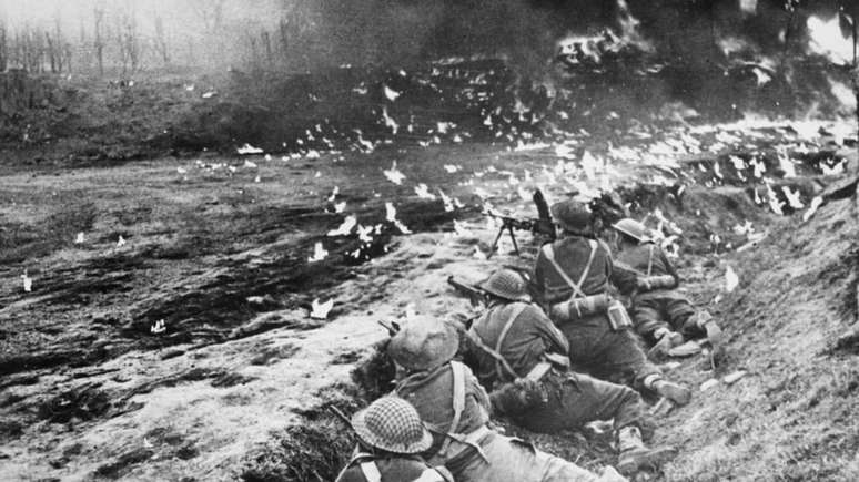 Soldados durante a Batalha de Arnhem em setembro de 1944