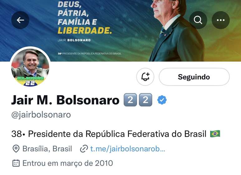 Ex-presidente Jair Bolsonaro (PL) atualizou a bio das redes sociais