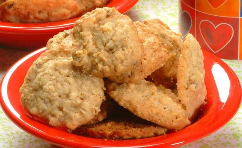 Biscoito de aveia e nozes – Foto: Guia da Cozinha