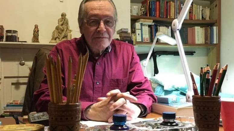 Discursos e entrevistas de Olavo de Carvalho, morto em 2022, seguem em alta circulação nas redes sociais