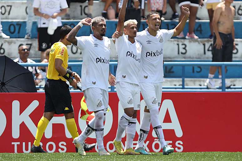 Santos: que horas joga o Santos, estatísticas e fotos – Terra