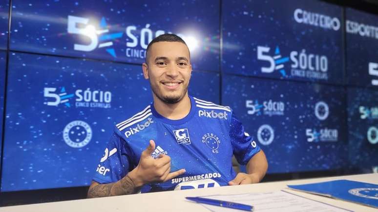 Desde que chegou ao Cruzeiro, William faz trabalhos de aprimoramento físico e técnico dentro da pré-temporada - (Foto: Marco Ferraz/Cruzeiro)