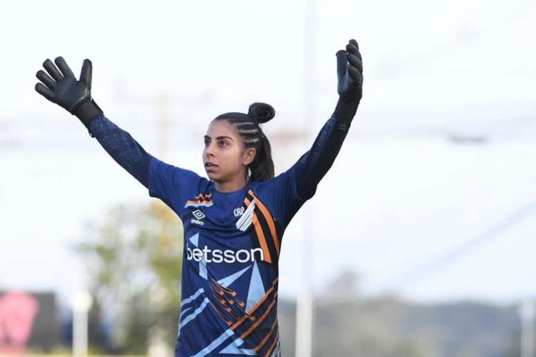 Athletico Paranaense Feminino 2022 Third Kit