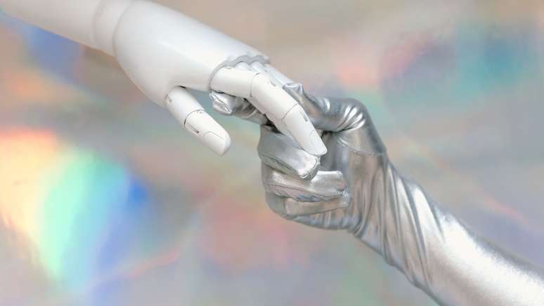 DeepMind says it will release an improved ChatGPT rival in 2023