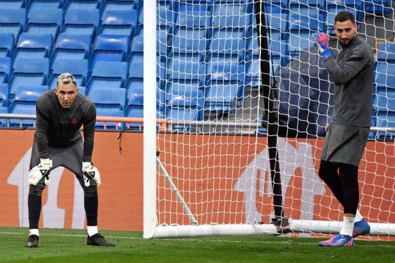 Keylor Navas é alvo de interesse do Nottingham Forest (Foto: GABRIEL BOUYS / AFP)