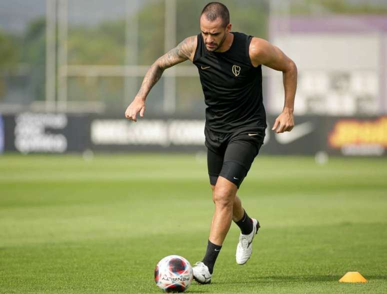 Corinthians tem retornos entre os relacionados para enfrentar o Água Santa