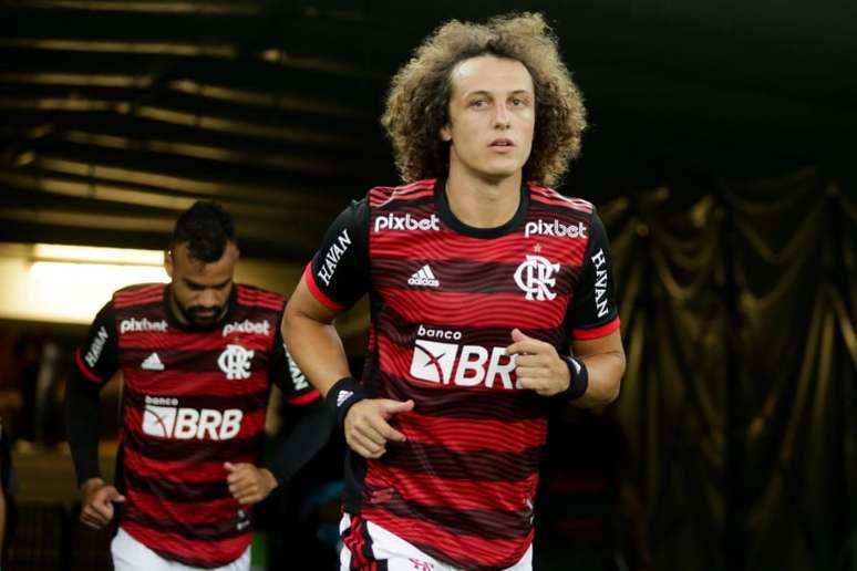 Madureira x Flamengo: Vítor Pereira tem opções e começa a indicar quem será o parceiro de David Luiz na zaga