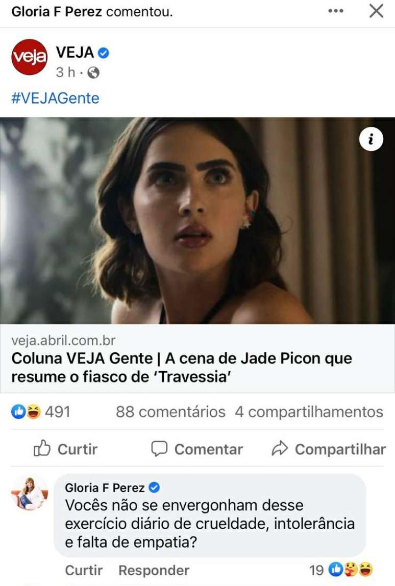 A autora de 'Travessia' se mostrou indignada com uma nota contra a novela na página de 'Veja' no Facebook