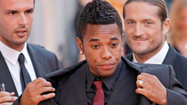 Robinho foi condenado em 2013,quando defendia o Milan (Foto: Reprodução)