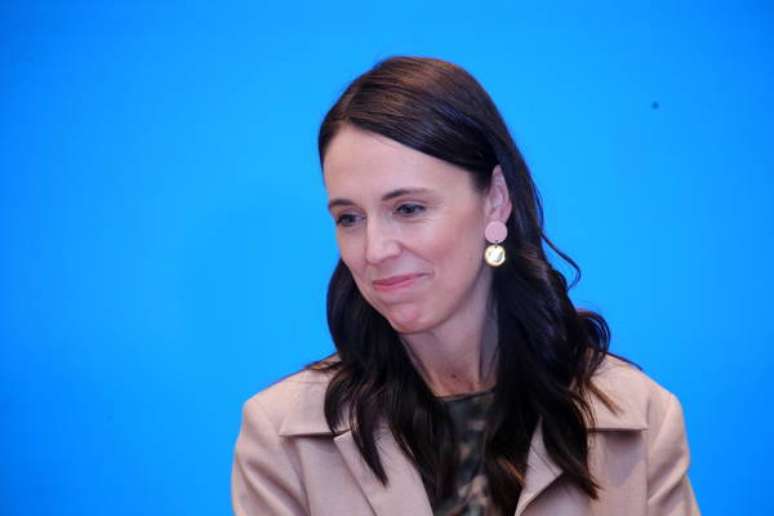 Jacinda Ardern deixará o cargo até o dia 7 de fevereiro